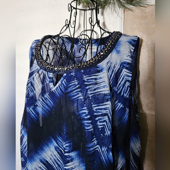 Catherines Nearly Sheer Cold Shoulder Top - Picture 3 of 8